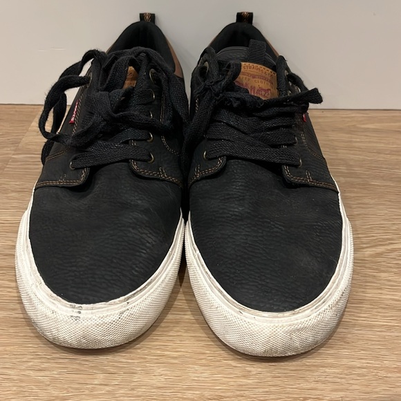 Levi’s Black Men’s Sneaker - Picture 4 of 4